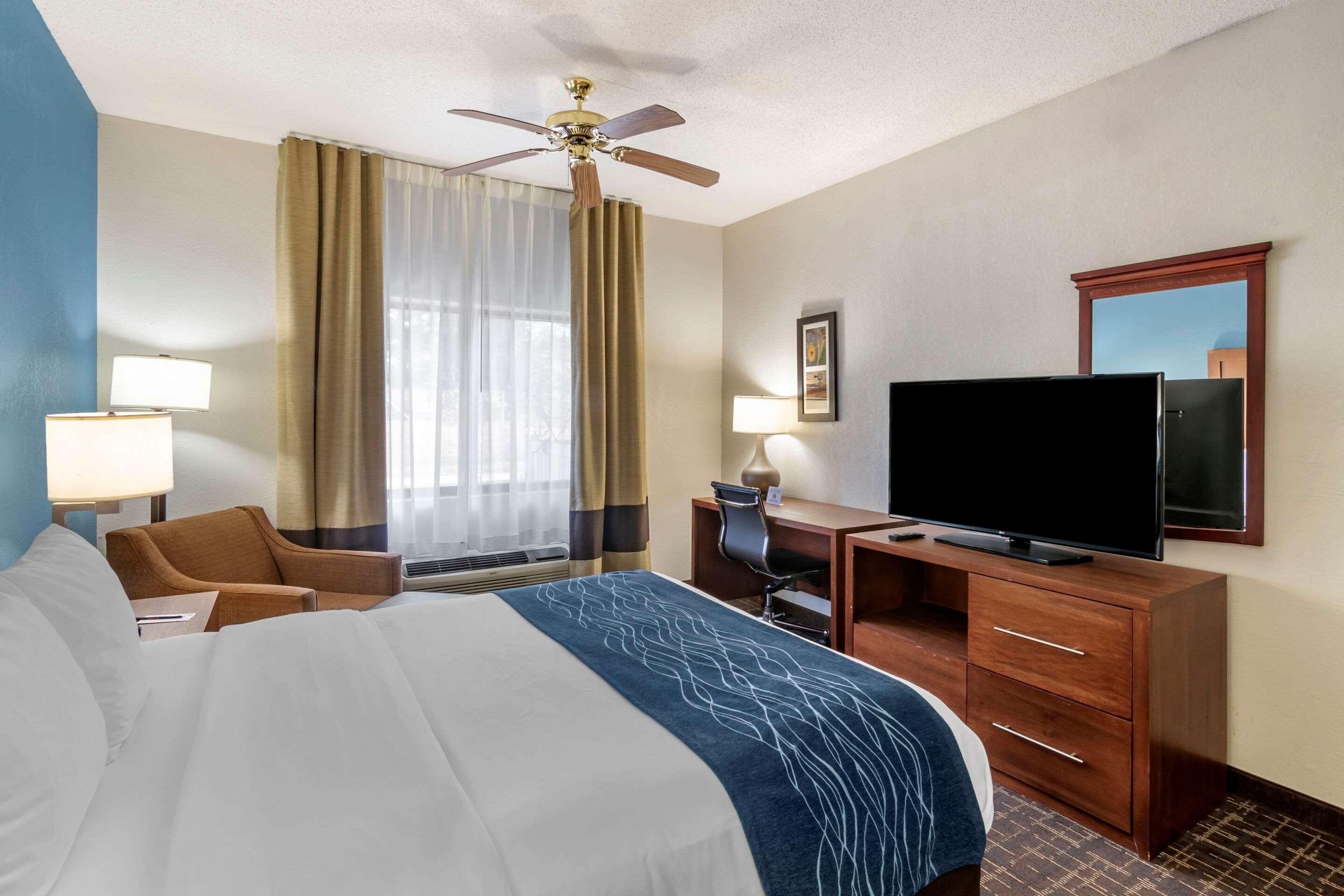 Comfort Inn & Suites Lees Summit - Kansas City Lee's Summit Ngoại thất bức ảnh